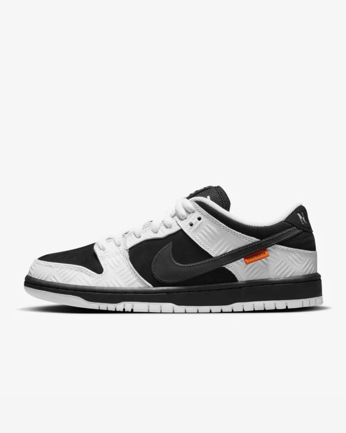 Nike SB x TIGHTBOOTH®︎ Dunk Low Pro - Imagen 1