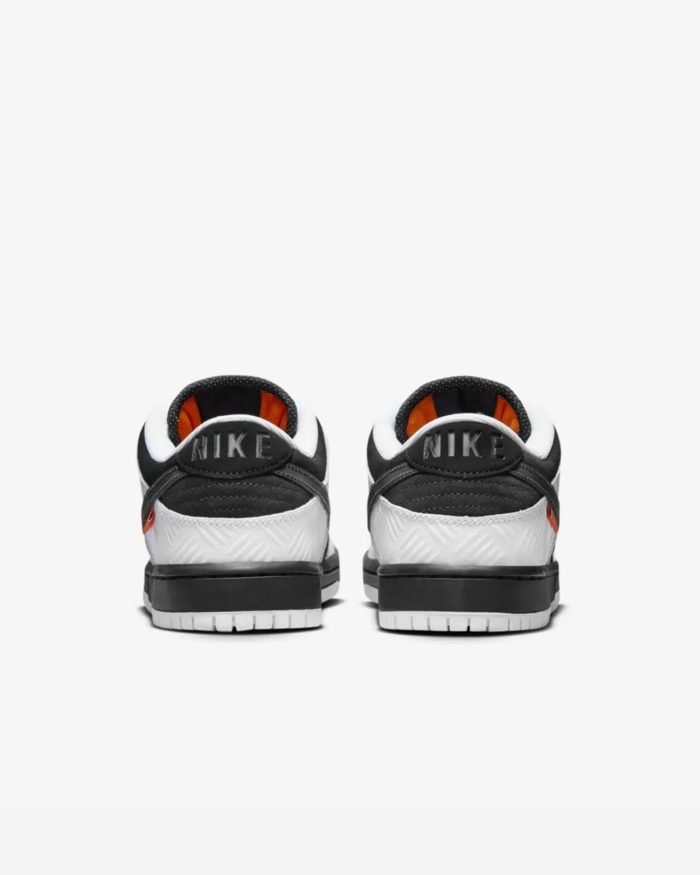 Nike SB x TIGHTBOOTH®︎ Dunk Low Pro - Imagen 4