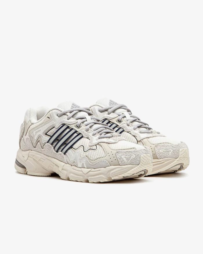 ADIDAS X BAD BUNNY RESPONSE - Imagen 3