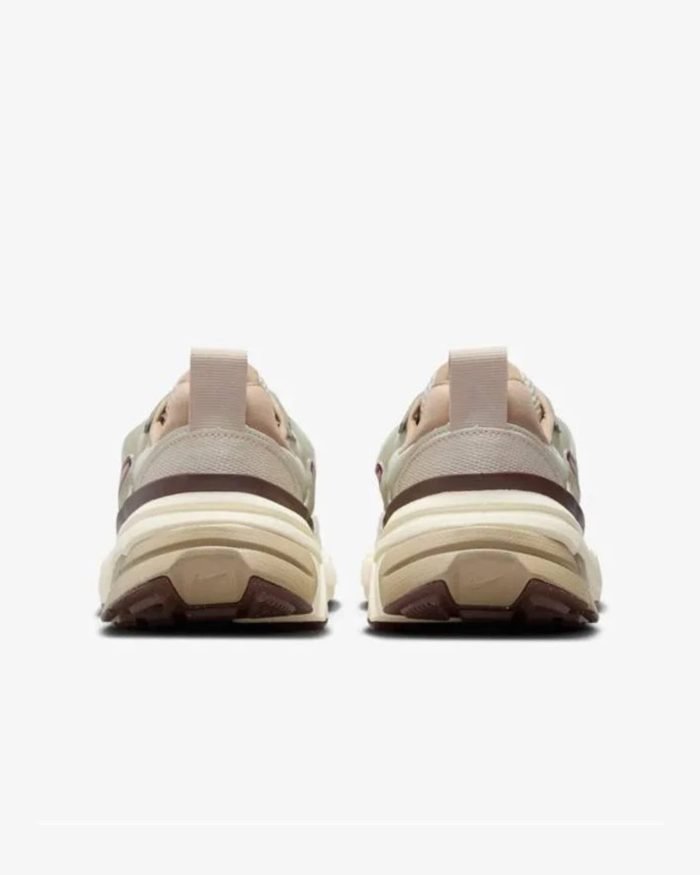 Nike V2K Run Light Orewood Brown (W) - Imagen 4