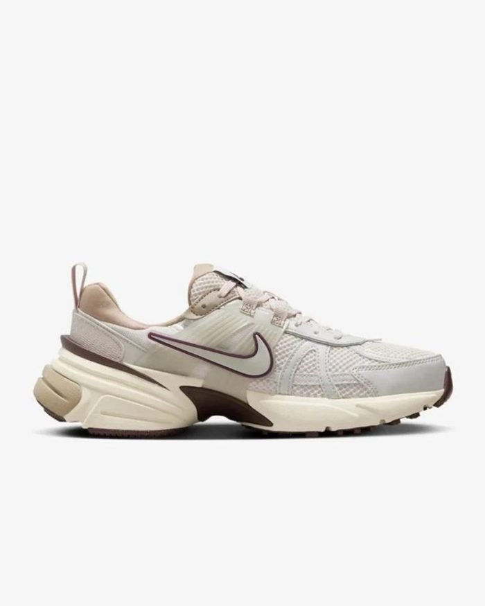Nike V2K Run Light Orewood Brown (W) - Imagen 2