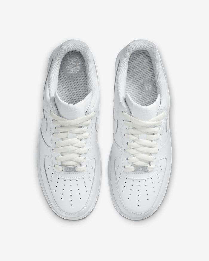 Air Force 1 triple white - Imagen 5
