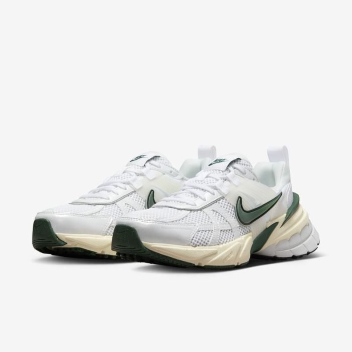 Nike V2K Run White Greem - Imagen 3