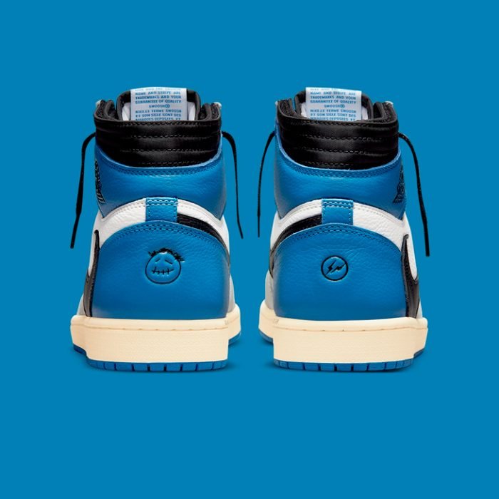 Retro  1 High OG x Travis Scott - Imagen 3