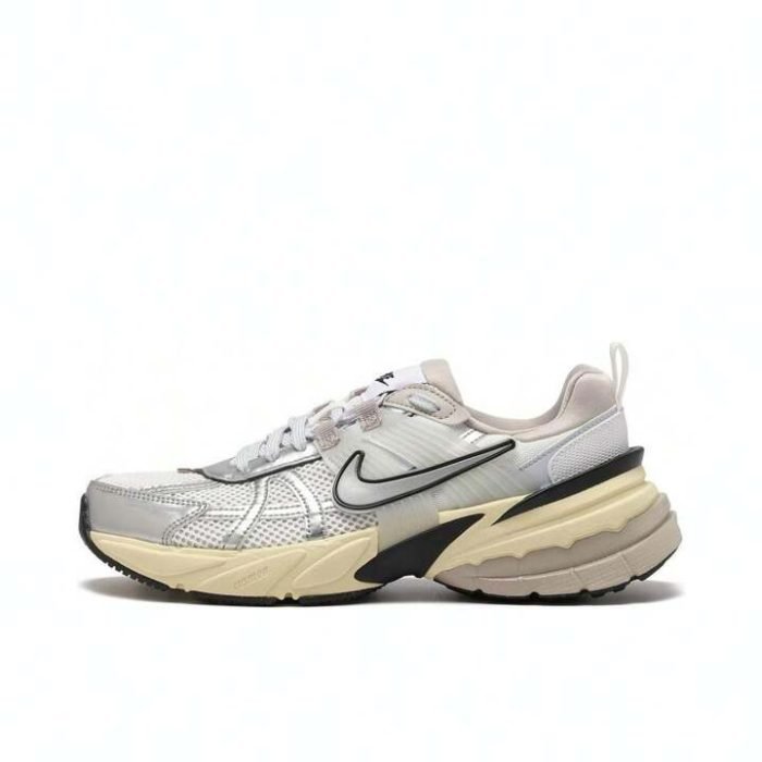 Nike V2k Run Puré Platinum - Imagen 1