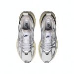 Nike V2k Run Puré Platinum - Imagen 3